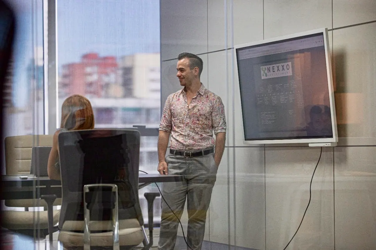 Sebastian Magrinelli presentando un plan de trabajo